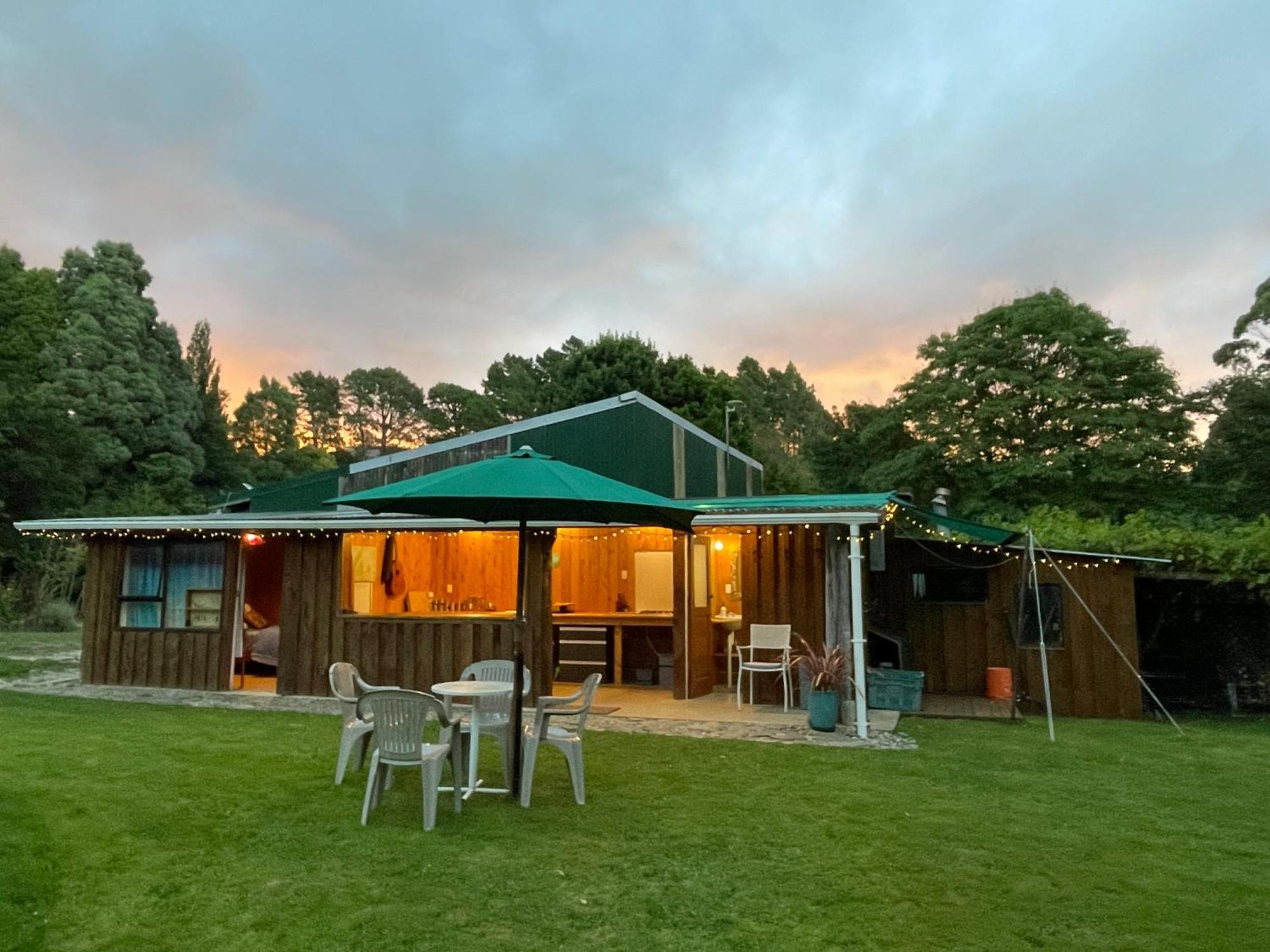 River Song Retreat Golden Bay Takaka Exterior foto